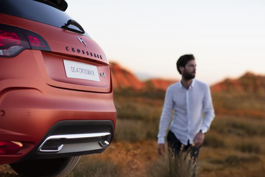 Детали экстерьера DS 4 Crossback Terre Rouge 2016 года  (фото 14 из 16)